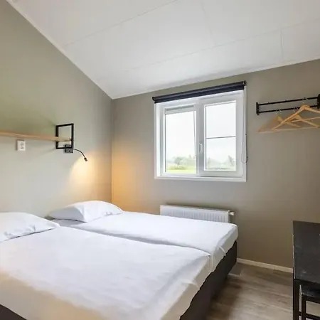 Vakantiebungalow De Karper بيت للعطل