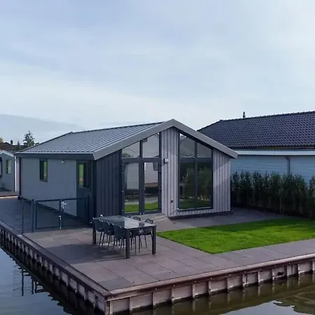 Vakantiebungalow De Karper * Wervershoof